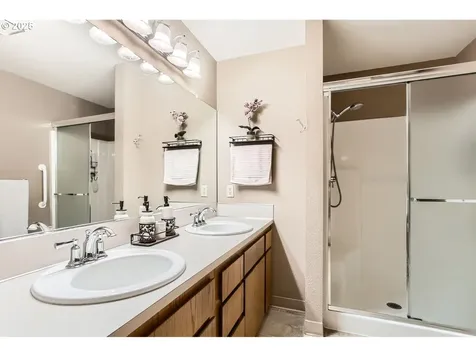 5565 SW 191st Court Beaverton OR 97078