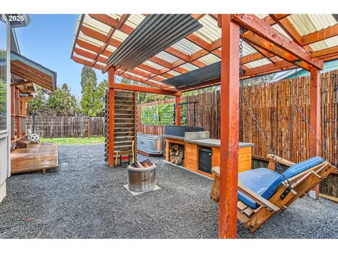 5565 SW 191st Court Beaverton OR 97078