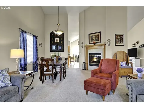 1922 Kapela Court Sutherlin OR 97479