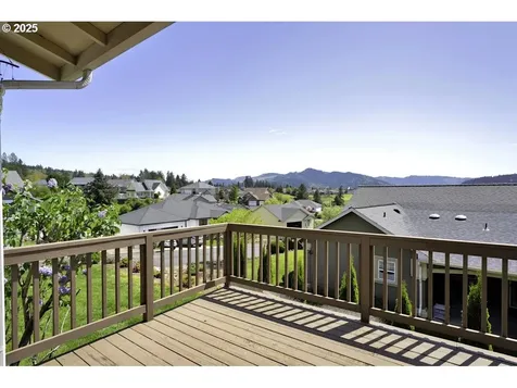 1922 Kapela Court Sutherlin OR 97479