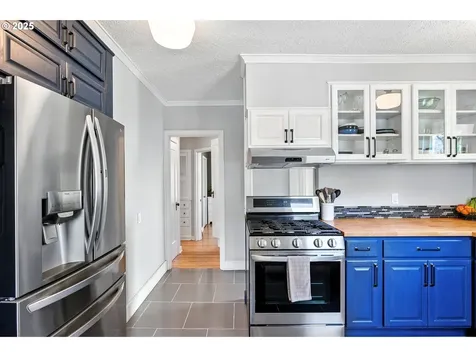 405 SE 32nd Avenue Portland OR 97214
