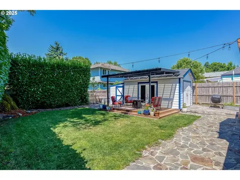 405 SE 32nd Avenue Portland OR 97214