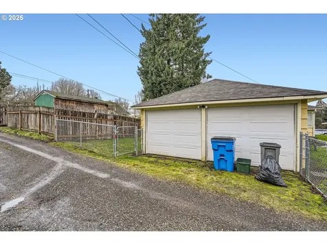 206 W 28th Street Vancouver WA 98660