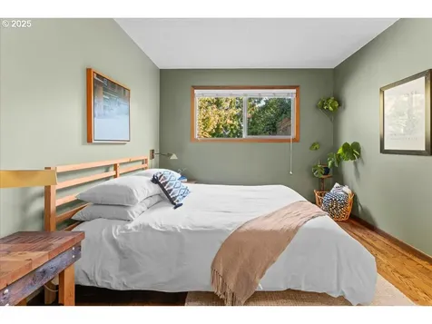 3837 N Juneau Street Portland OR 97217