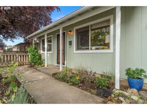 3837 N Juneau Street Portland OR 97217