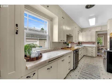 804 V Street Vancouver WA 98661