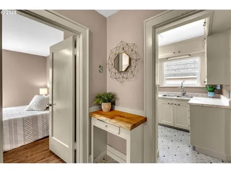 804 V Street Vancouver WA 98661