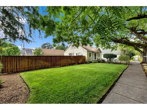 804 V Street Vancouver WA 98661