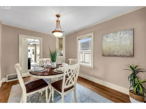 804 V Street Vancouver WA 98661