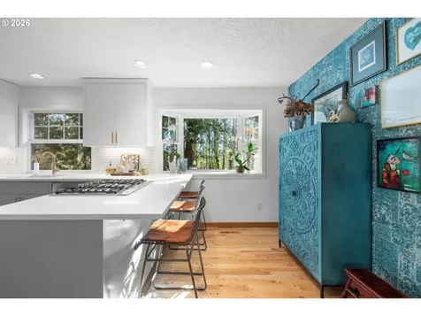 10529 SW Lancaster Road Portland OR 97219