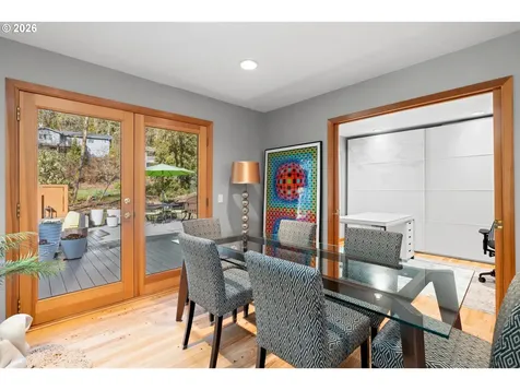10529 SW Lancaster Road Portland OR 97219
