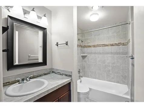 1709 SE 145th Court Vancouver WA 98683