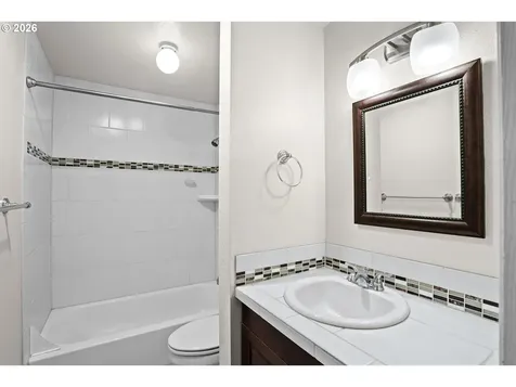 1709 SE 145th Court Vancouver WA 98683