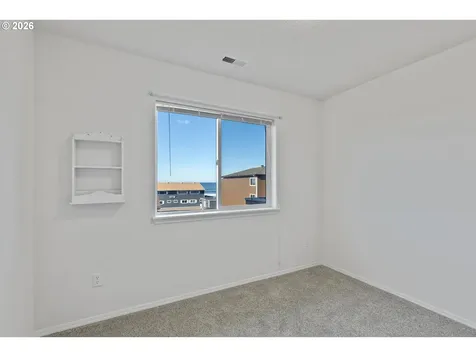 1555 NW 39th Street Lincoln City OR 97367