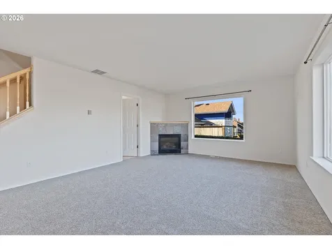 1555 NW 39th Street Lincoln City OR 97367