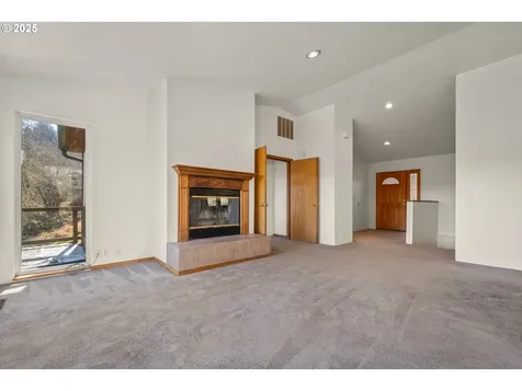 255 Trout Lakes Road Castle Rock WA 98611
