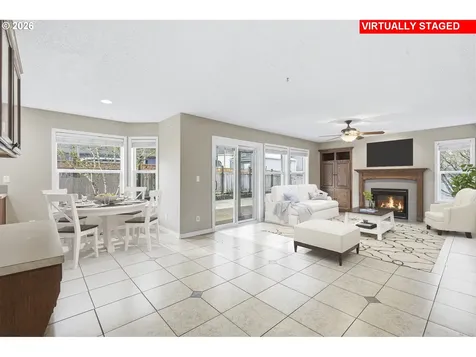 11437 Pennys Way Oregon City OR 97045