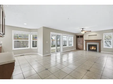 11437 Pennys Way Oregon City OR 97045