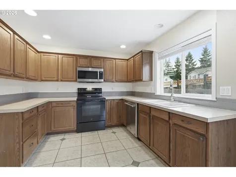 11437 Pennys Way Oregon City OR 97045
