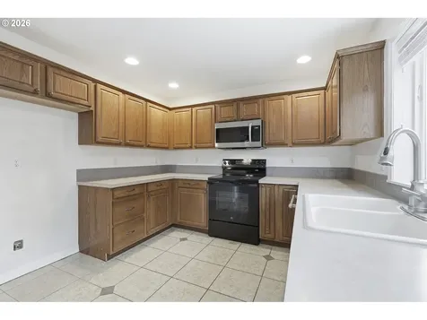11437 Pennys Way Oregon City OR 97045