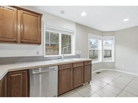 11437 Pennys Way Oregon City OR 97045