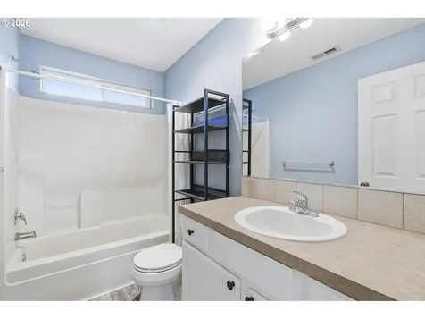 11437 Pennys Way Oregon City OR 97045