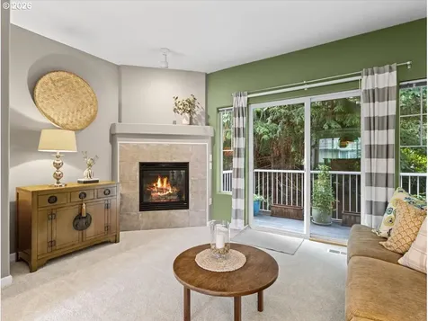 10739 SW Canterbury Lane Portland OR 97224