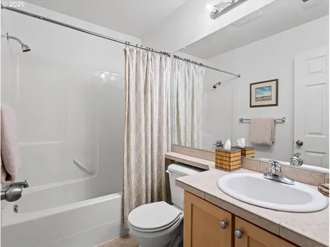 10739 SW Canterbury Lane Portland OR 97224