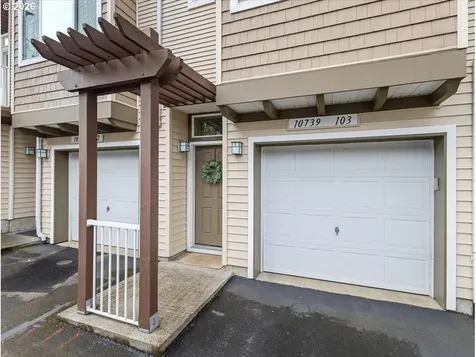 10739 SW Canterbury Lane Portland OR 97224