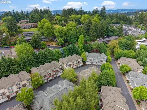 10739 SW Canterbury Lane Portland OR 97224