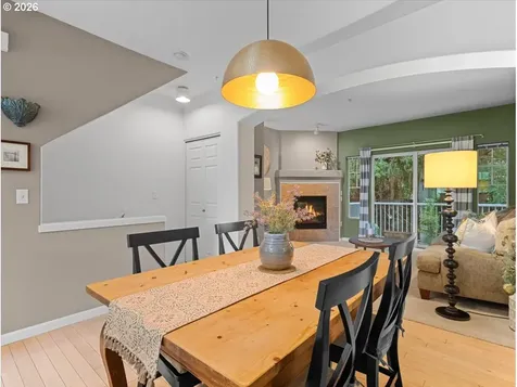 10739 SW Canterbury Lane Portland OR 97224