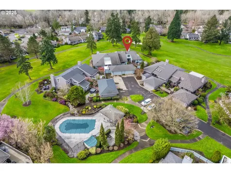 32219 SW Boones Bend Road Wilsonville OR 97070