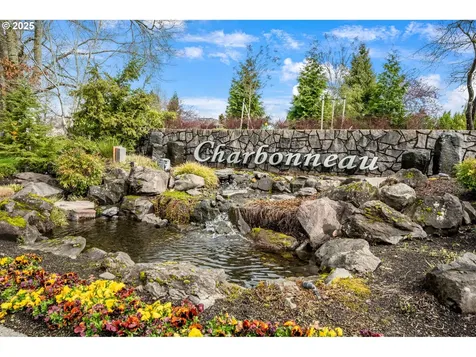 32219 SW Boones Bend Road Wilsonville OR 97070