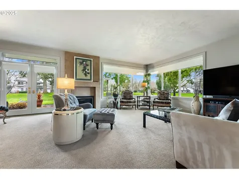 32219 SW Boones Bend Road Wilsonville OR 97070