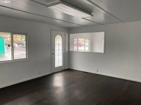 950 Rogue River Highway Grants Pass OR 97527