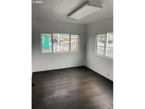 950 Rogue River Highway Grants Pass OR 97527