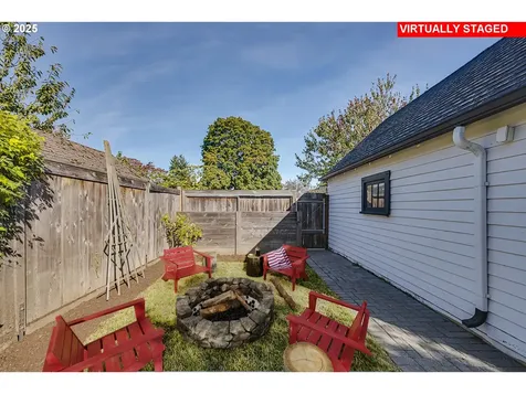 4225 NE 42nd Avenue Portland OR 97218