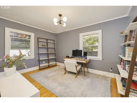 4225 NE 42nd Avenue Portland OR 97218
