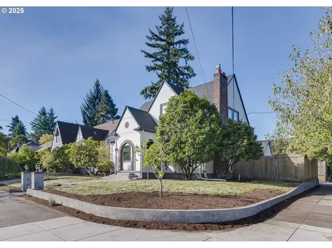 4225 NE 42nd Avenue Portland OR 97218