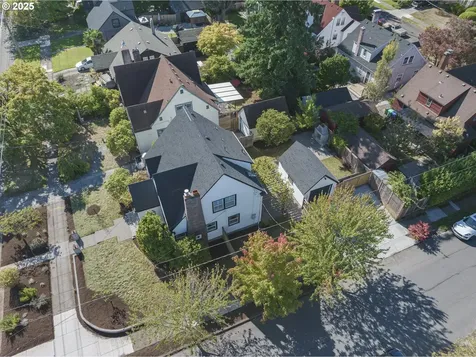 4225 NE 42nd Avenue Portland OR 97218