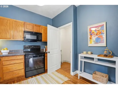10612 SE Harold Street Portland OR 97266