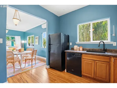 10612 SE Harold Street Portland OR 97266