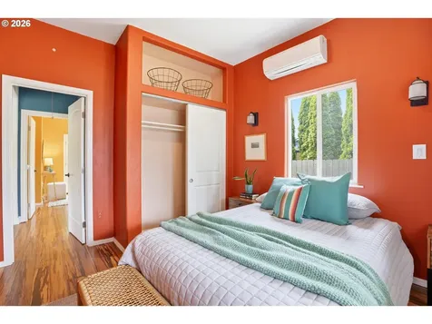 10612 SE Harold Street Portland OR 97266