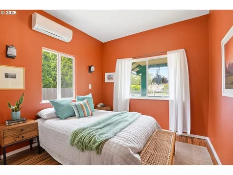 10612 SE Harold Street Portland OR 97266