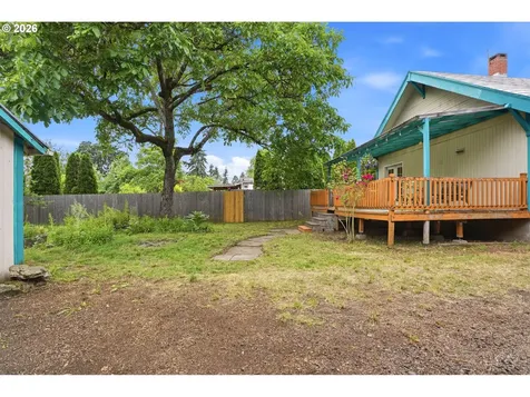 10612 SE Harold Street Portland OR 97266