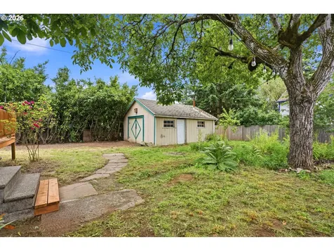 10612 SE Harold Street Portland OR 97266