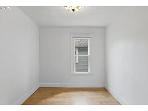2323 N Terry Street Portland OR 97217