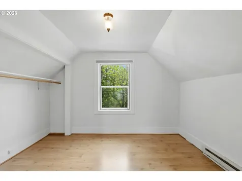 2323 N Terry Street Portland OR 97217