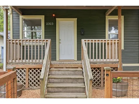 2323 N Terry Street Portland OR 97217