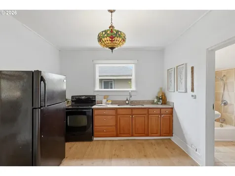 2323 N Terry Street Portland OR 97217